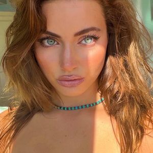 Meet your Posher, Marie